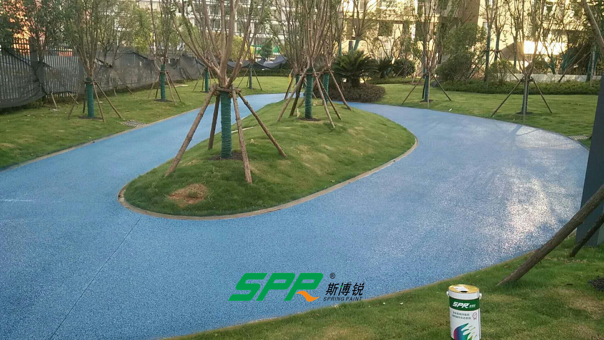 斯博銳生態(tài)透水混凝土，城市美化的首選地坪！(圖2)